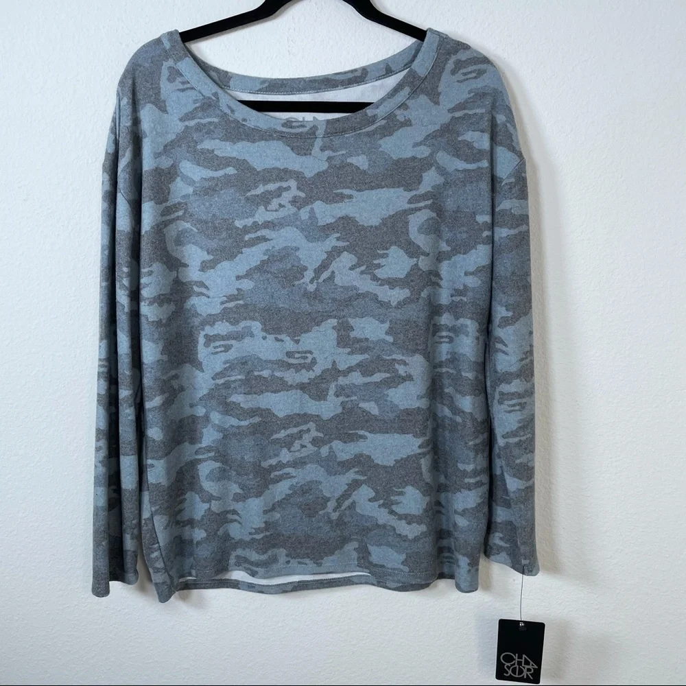 Chaser Camo Pullover Sweater Sz Medium